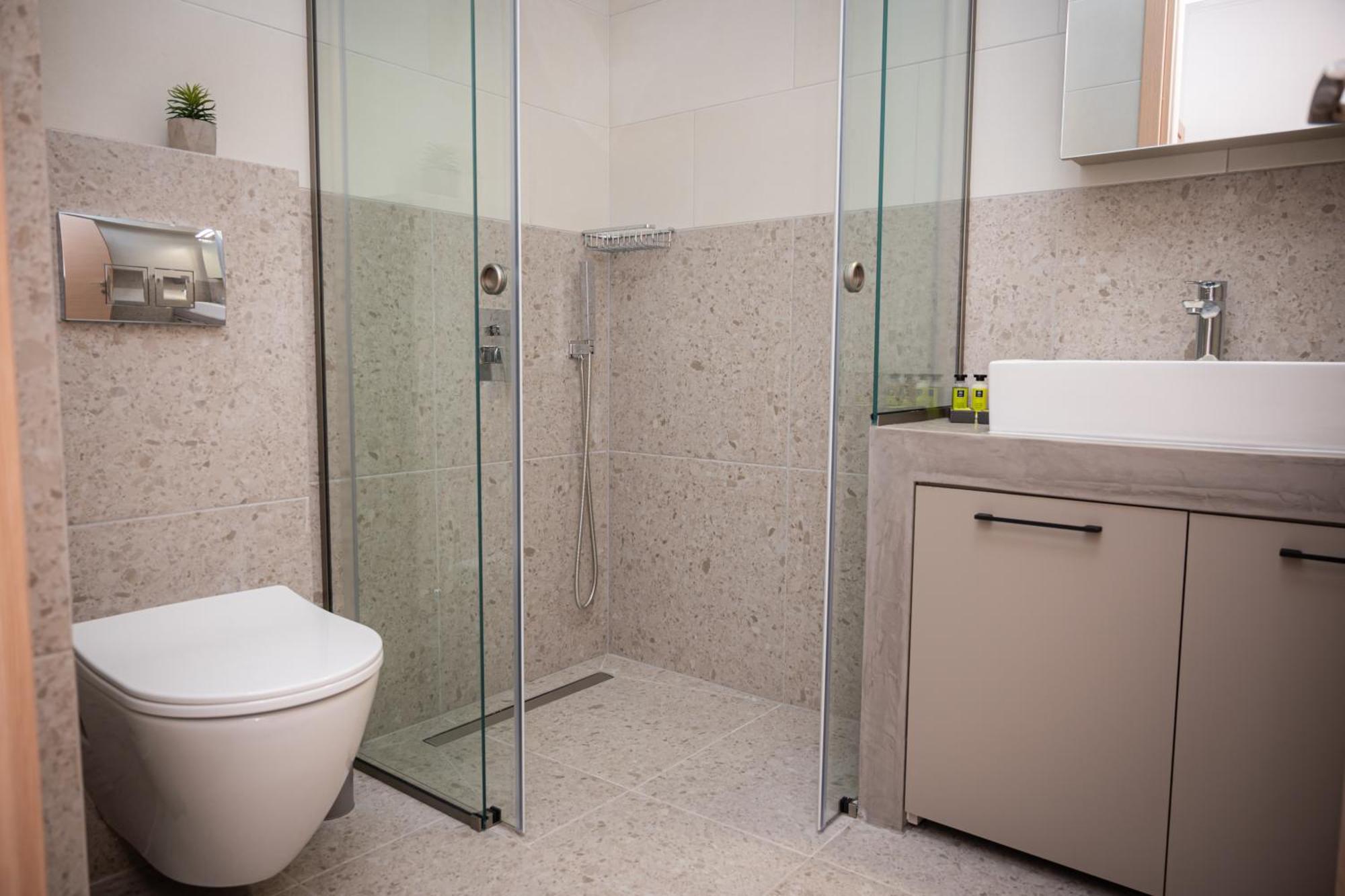 Apartment White Luxury Katerini